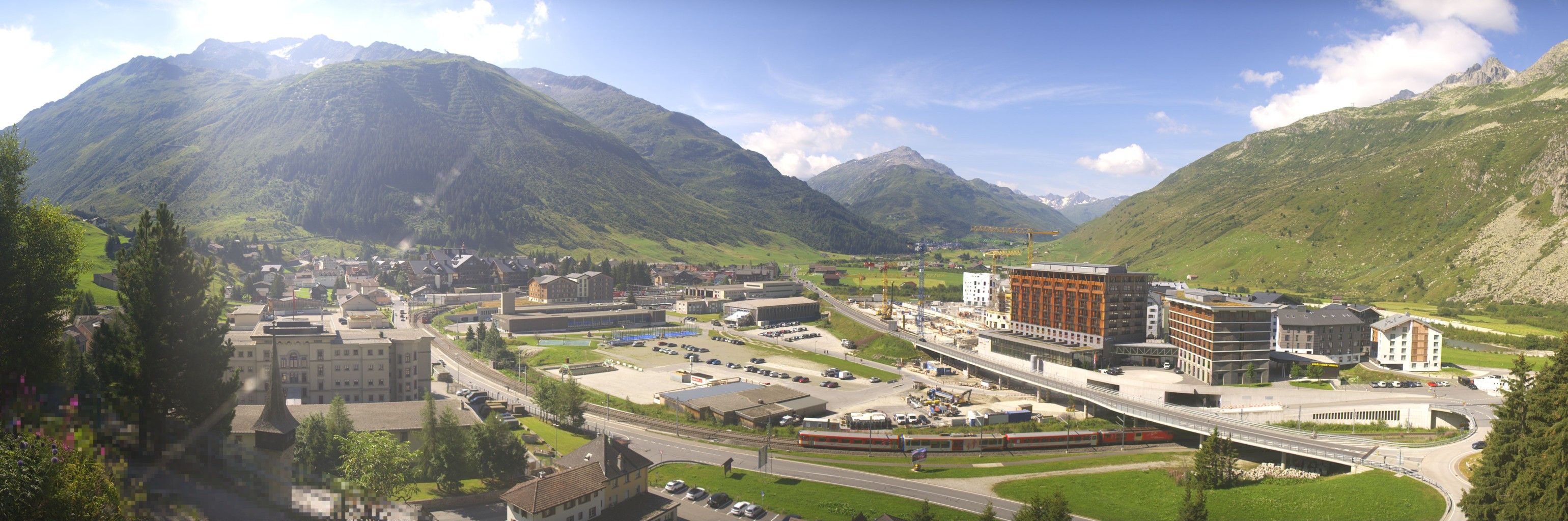 Andermatt: Holiday Village Andermatt Reuss - Andermatt, Bahnhof - Andermatt Swiss Alps AG - Andermatt Dorf - Urserental