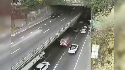Traffic Cam New York › West: I-278 at Middagh Street/Uppr Lvl