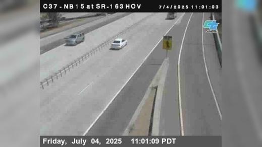 Traffic Cam San Diego › North: C037) NB 15 : SR-163 South End HOV