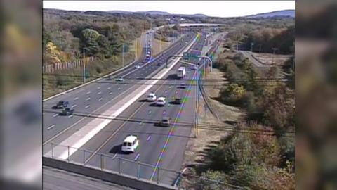 Traffic Cam Cheshire: CAM 131 - I-84 EB Exit 28 - Marion Rd