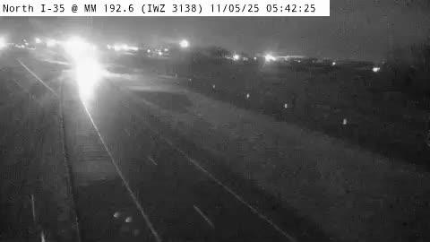 Traffic Cam James: 4.1 - I-29 @ Ave G (IWZ 3138)