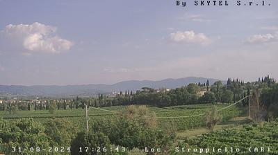 immagine della webcam nei dintorni di Chiusi della Verna: webcam Arezzo