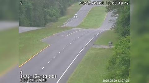 Traffic Cam Betts: US231-MM 33.0SB-S of Pitts Rd