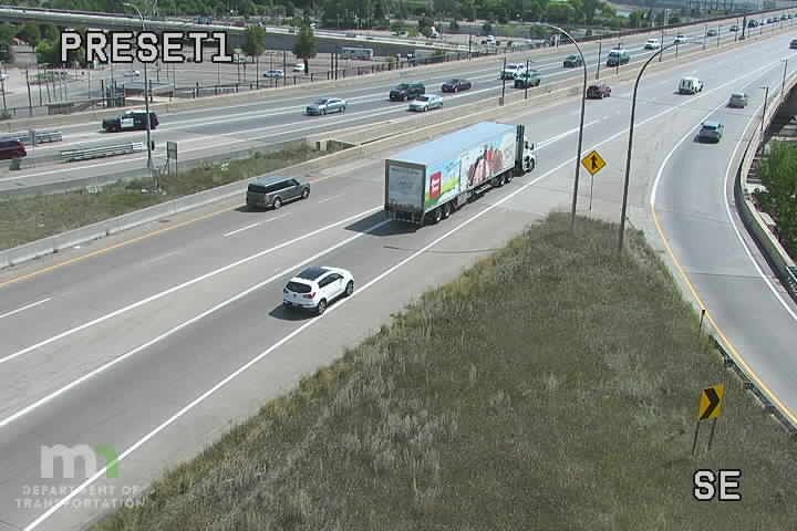 Traffic Cam St. Paul: I-94: I-94 EB @ T.H.52 SB