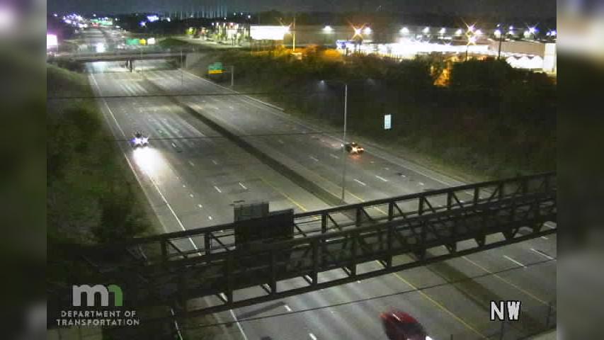 Traffic Cam Fridley: I-694: I-694 EB @ Main St