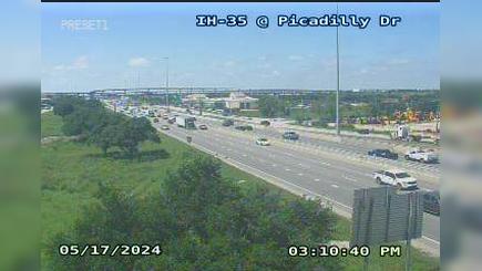 Traffic Cam Wells Branch › North: I-35 @ Picadilly Dr