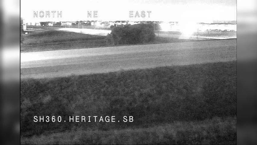 Traffic Cam Mansfield › North: SH 360 @ Heritage (SB)