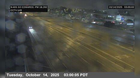 Traffic Cam Westminster › North: I-405 : South of Edward