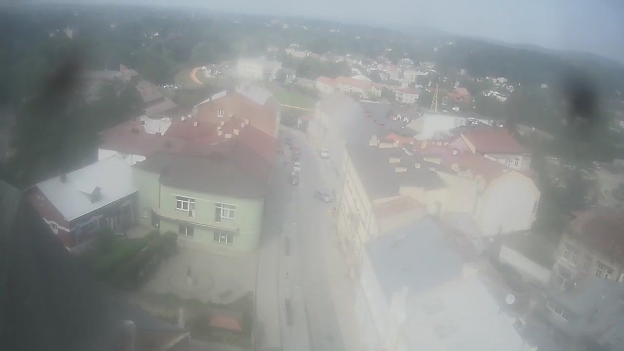 Traffic Cam Krosno › West: Województwo podkarpackie, Rzeczpospolita - stimotion.pl - widok z wieży - ul.Piłsudskiego - azymut WNN
