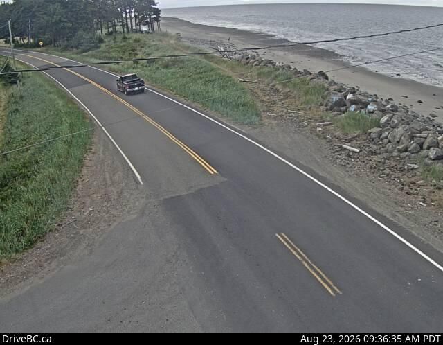 Traffic Cam Lawnhill › North: Hwy 16 at Wiggins Rd, on the east coast of Graham Island, looking north