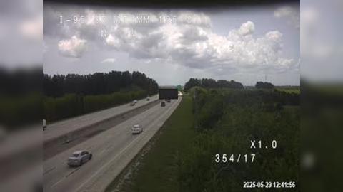 Traffic Cam Cocoa West: I-95 @ MM 196.8 SB