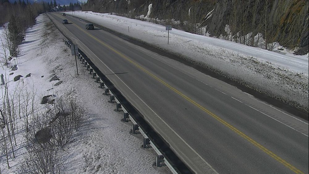 Traffic Cam Kenai Peninsula: Sterling Highway @ Russian River Ferry MP 54.8