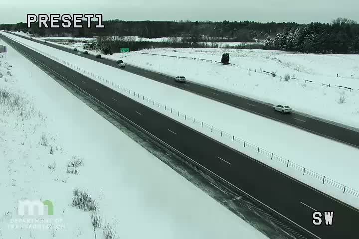 Traffic Cam Wyoming: I-35 NB S of Co Rd