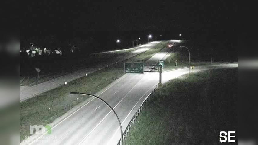 Traffic Cam Faribault: I-35 SB (MP 56.9)