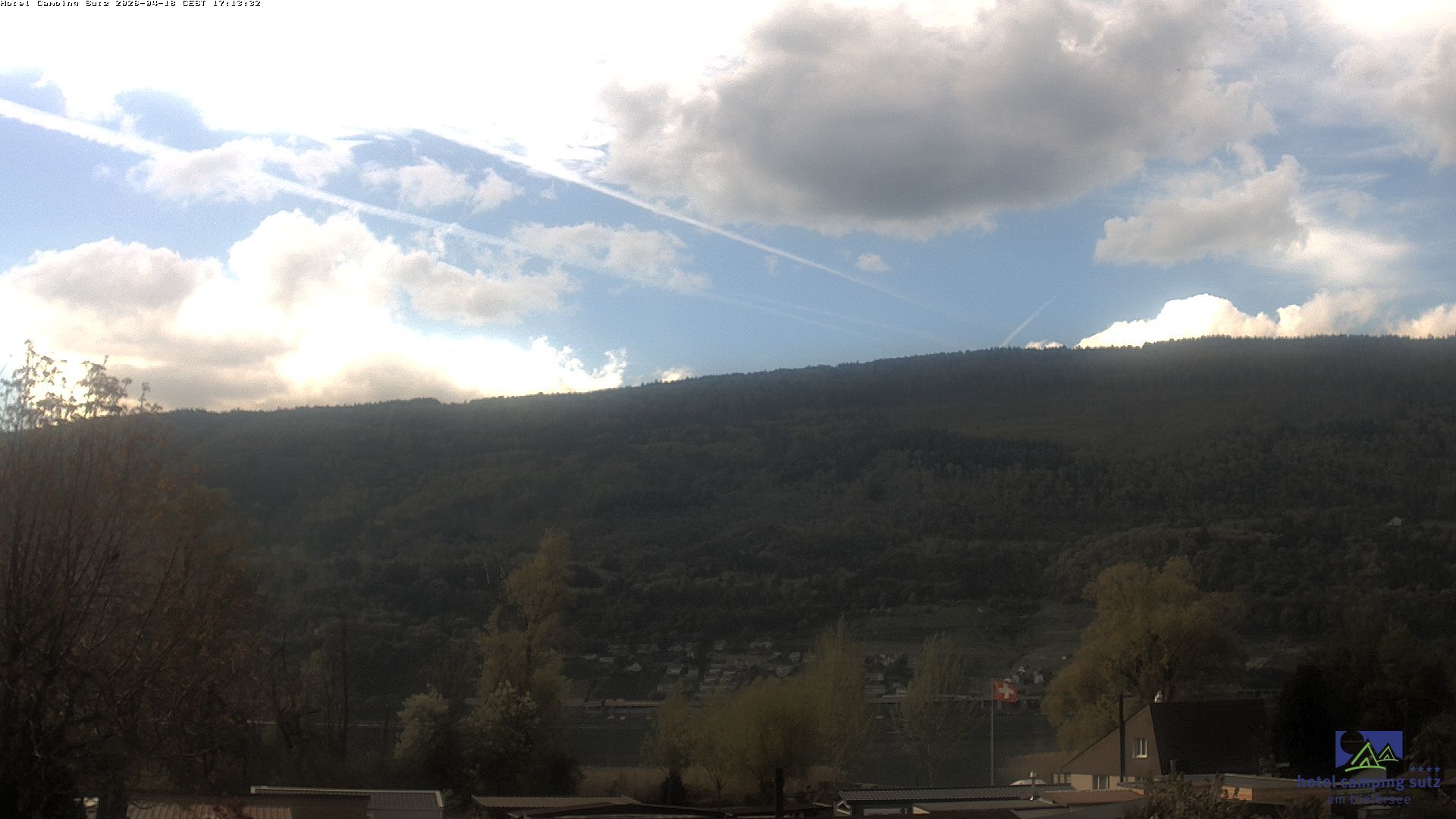 Sutz-Lattrigen: Hotel Camping Sutz