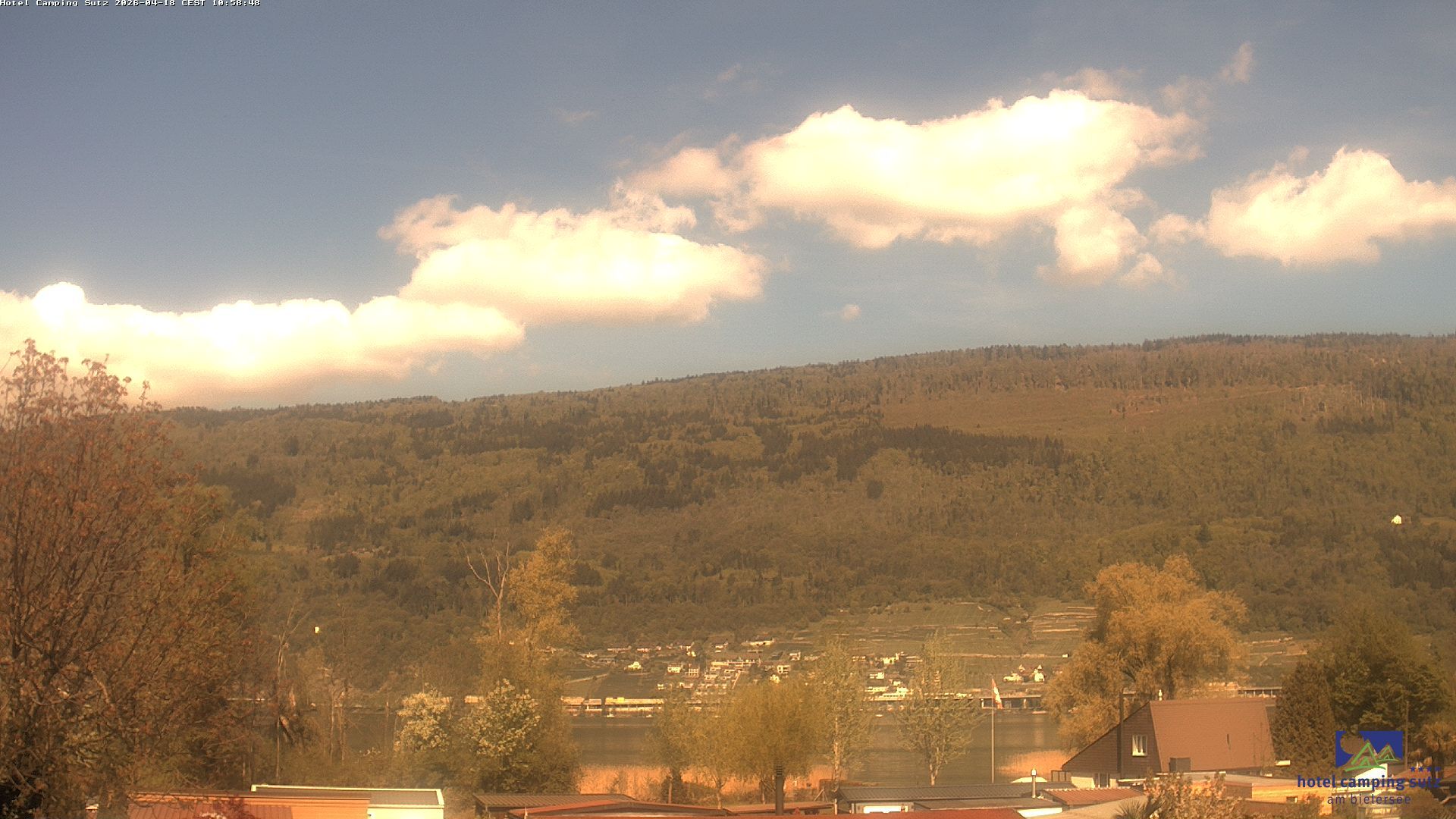 Sutz-Lattrigen: Hotel Camping Sutz