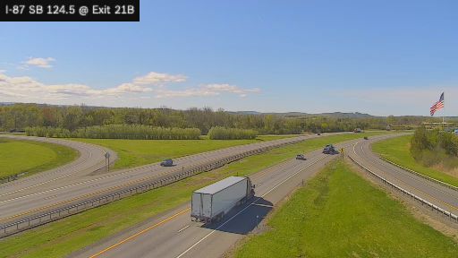 Traffic Cam Roberts Hill › South: I-87 at Interchange 21B (Coxsackie)