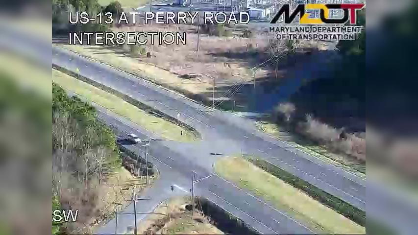 Traffic Cam Landon Station: US-13 AT PERRY RD (119001)