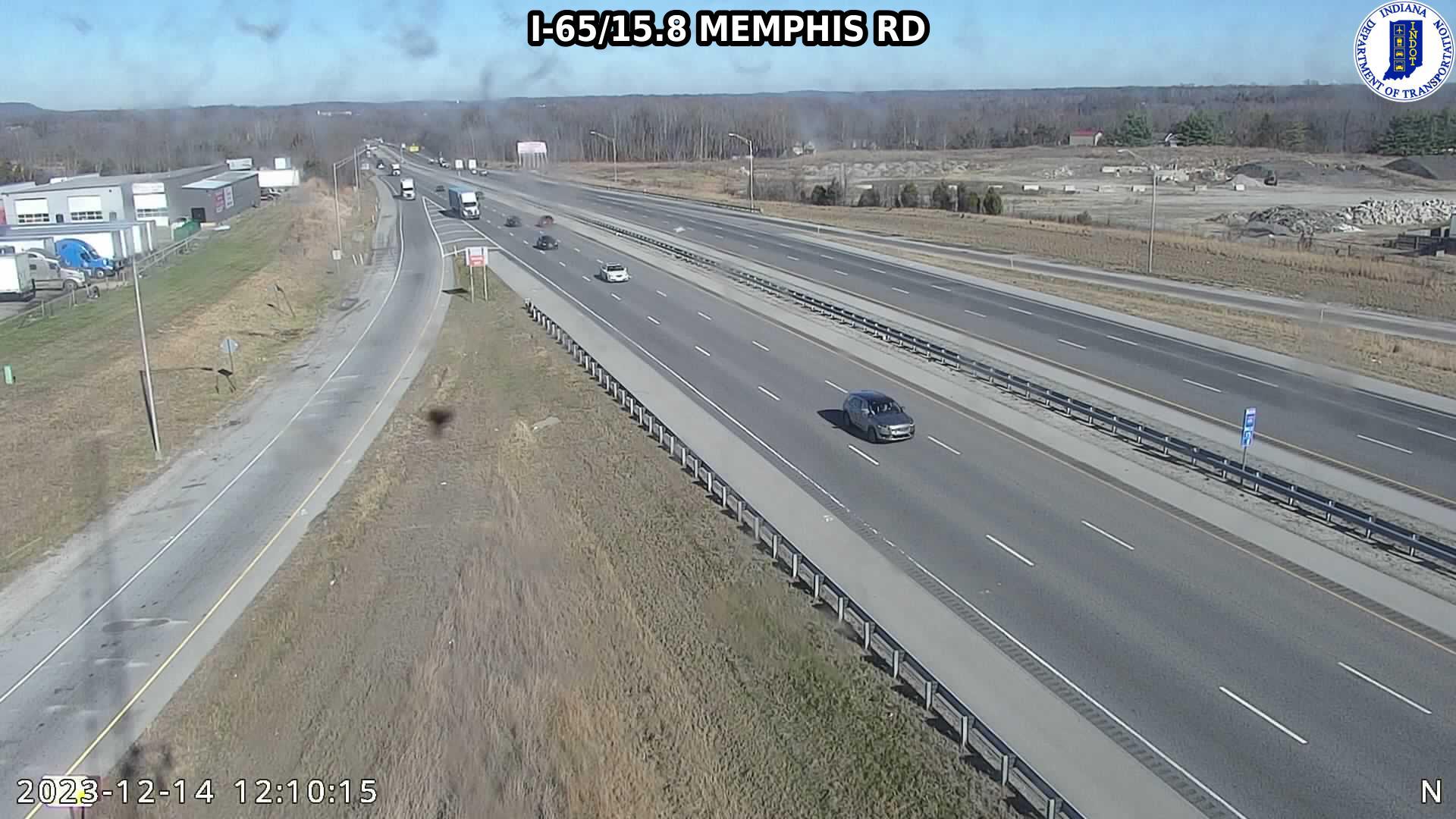 Traffic Cam Memphis: I-65: I-65/15.8 - RD : I-65/15.8 - RD