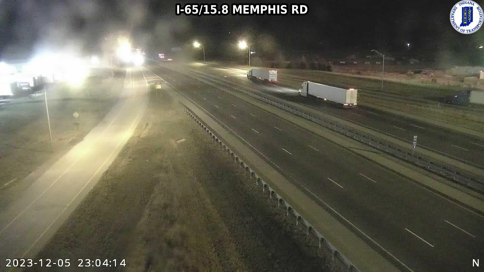 Traffic Cam Memphis: I-65: I-65/15.8 - RD : I-65/15.8 - RD