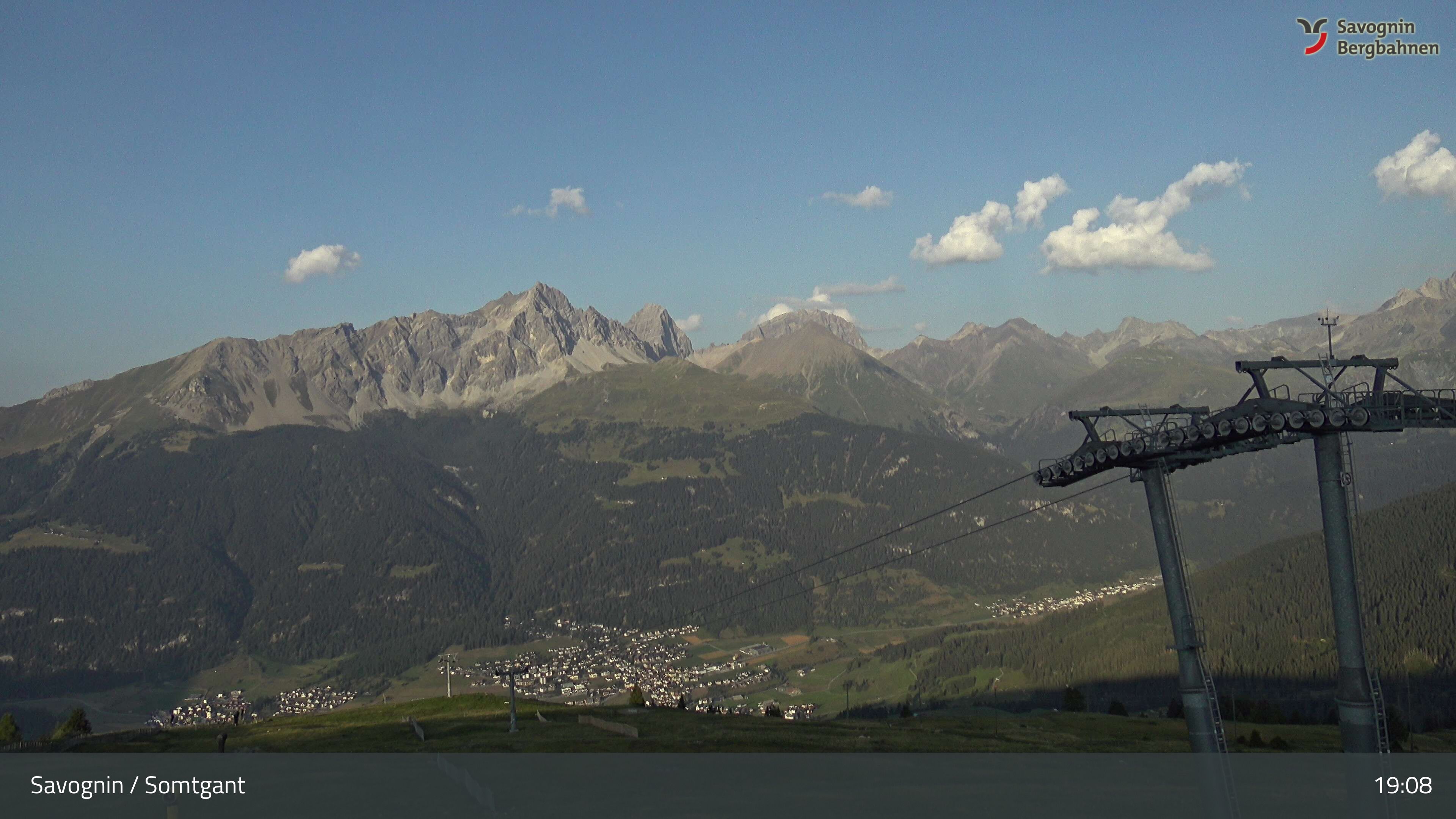 Savognin › Osten: Bergstation Somtgant - Piz Mitgel - Corn da Tinizong