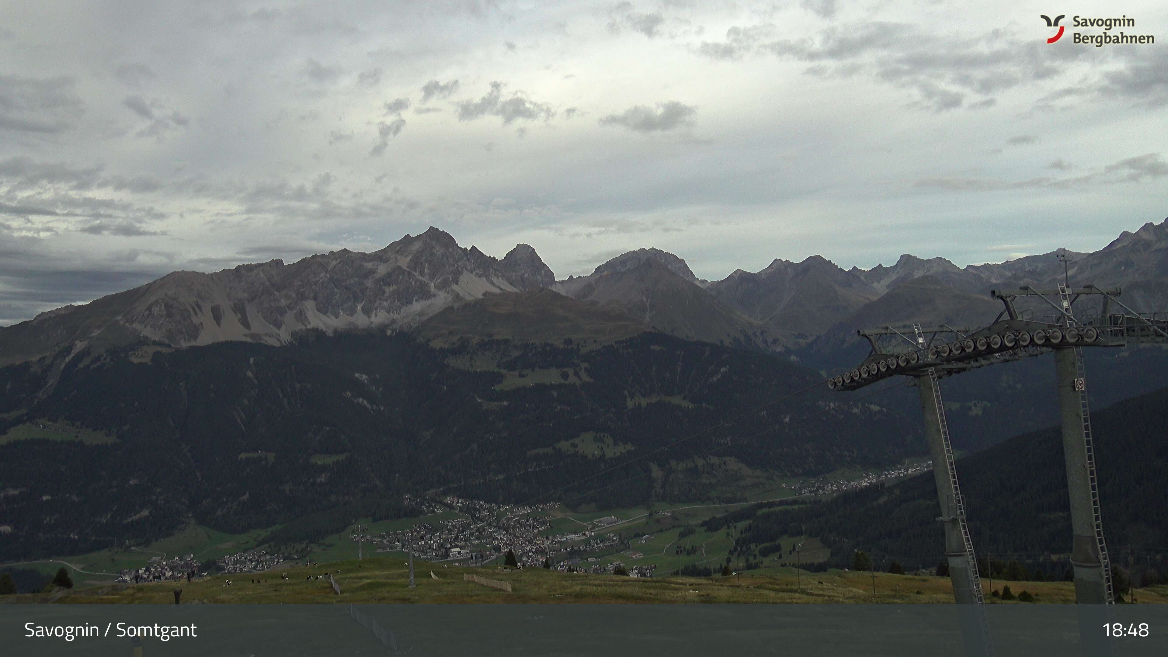 Savognin › Osten: Bergstation Somtgant - Piz Mitgel - Corn da Tinizong
