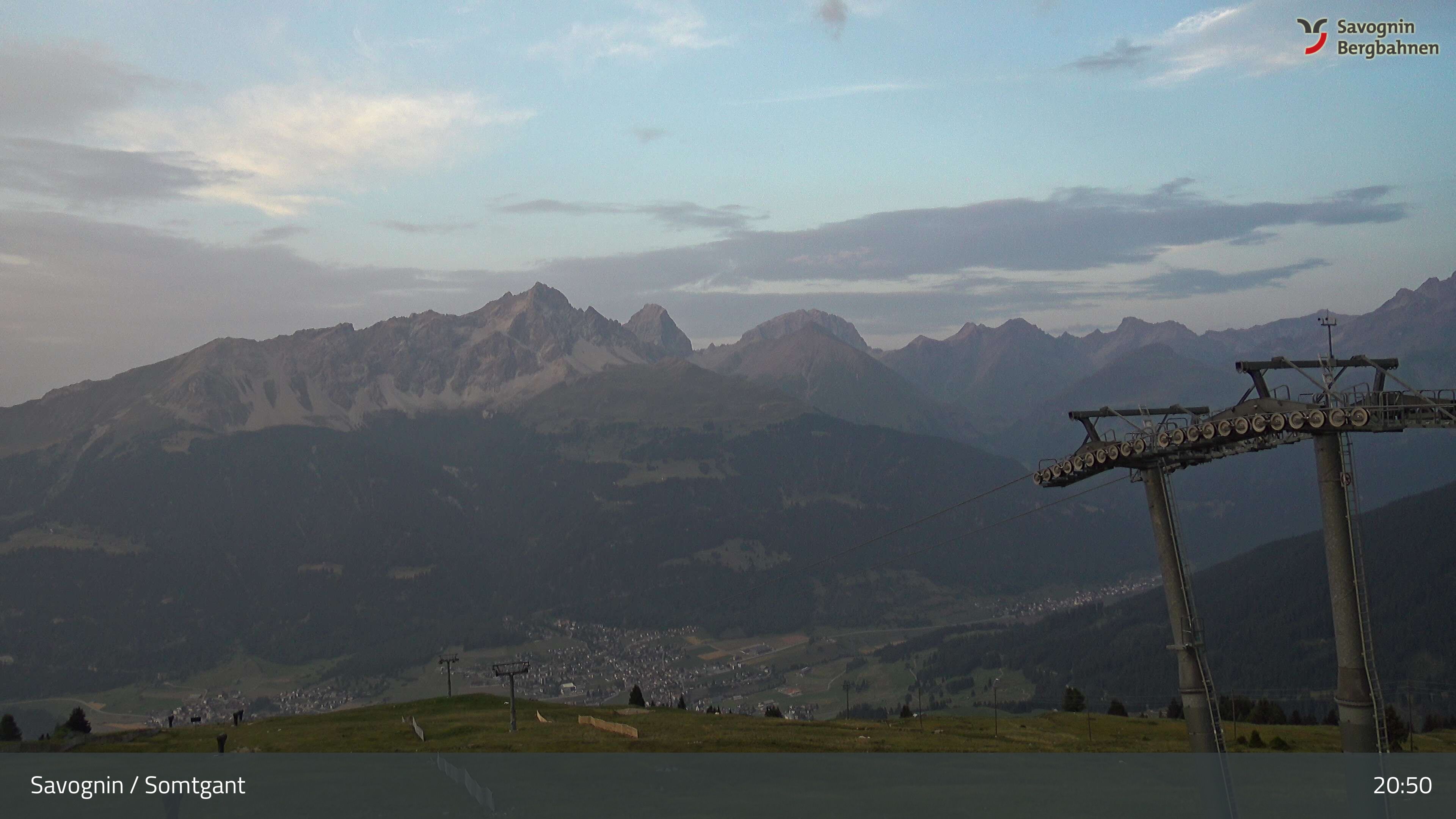 Savognin › Osten: Bergstation Somtgant - Piz Mitgel - Corn da Tinizong