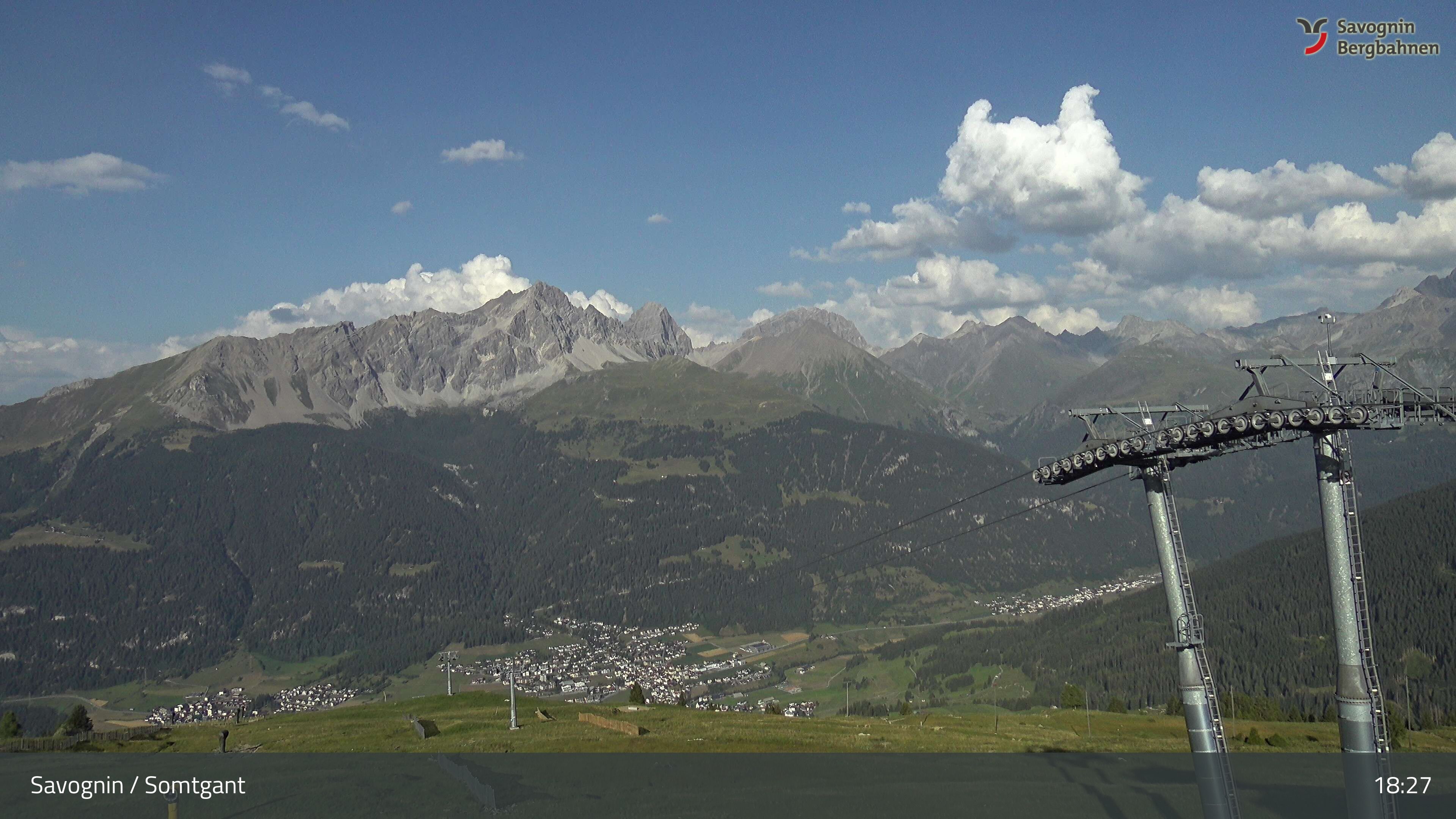 Savognin › Osten: Bergstation Somtgant - Piz Mitgel - Corn da Tinizong