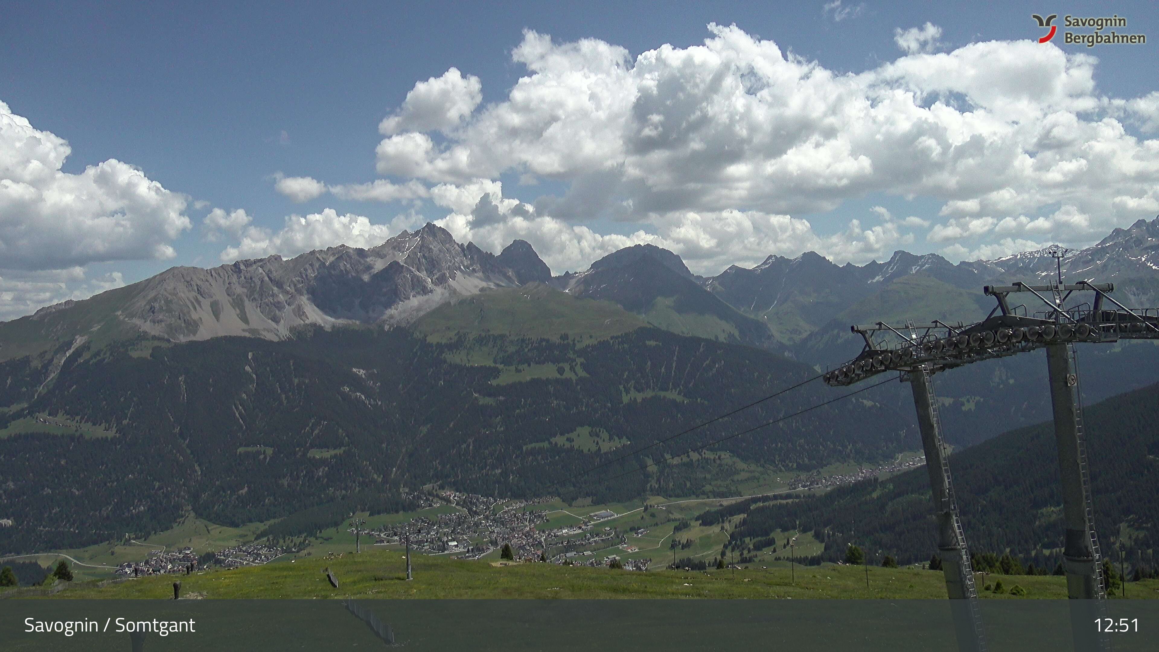 Savognin › Osten: Bergstation Somtgant - Piz Mitgel - Corn da Tinizong