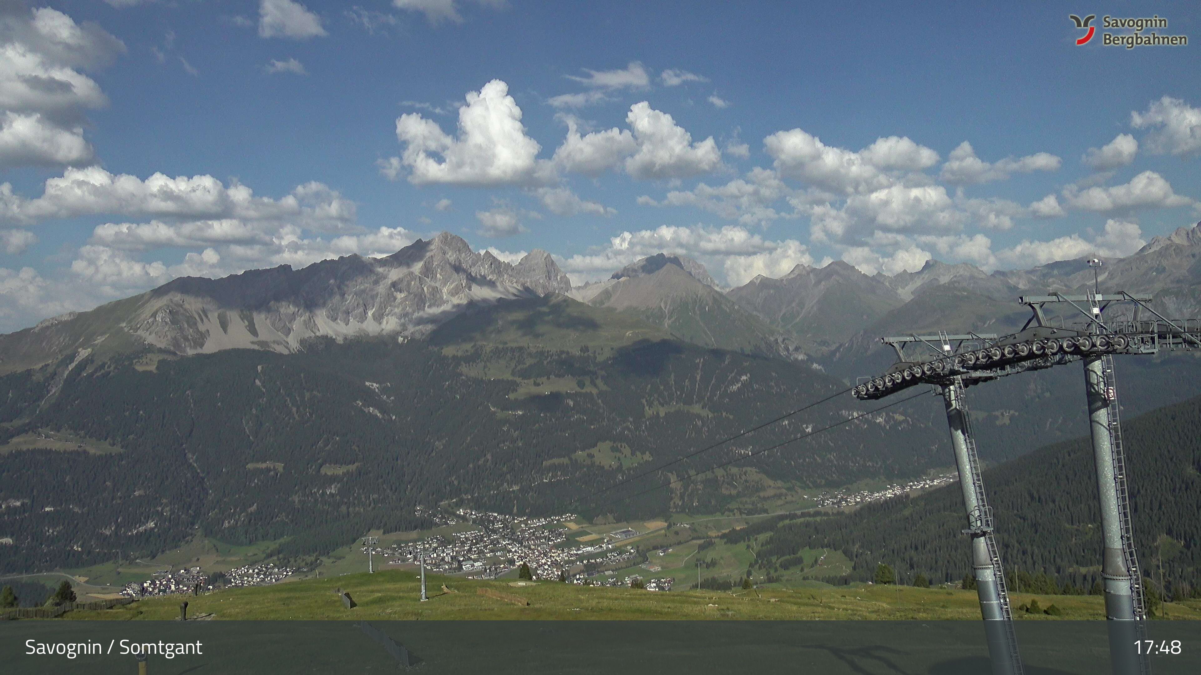 Savognin › Osten: Bergstation Somtgant - Piz Mitgel - Corn da Tinizong