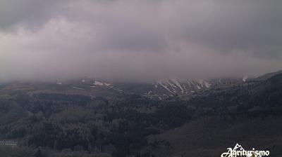 Preview delle webcam di Sestola: Monte Cimone dall'agriturismo del Cimone