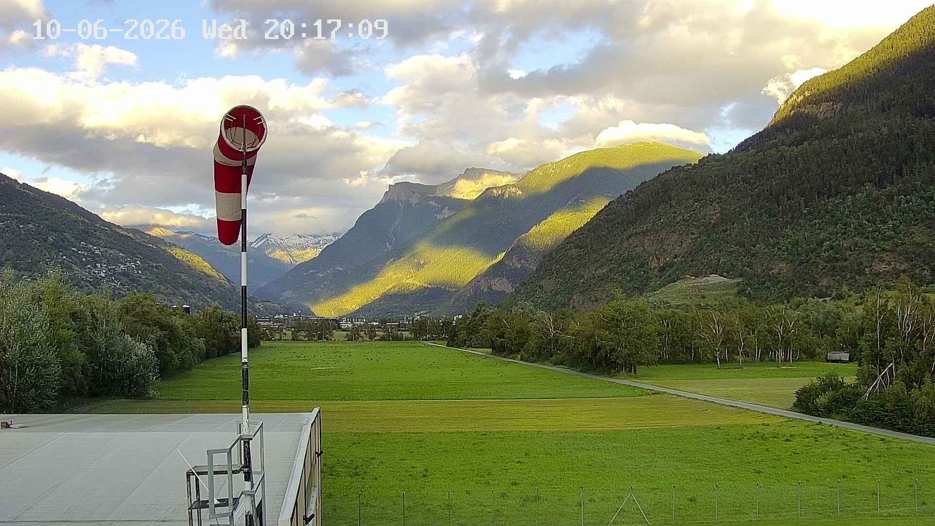 Sankt German › Süden: Helikopter Basis in Raron