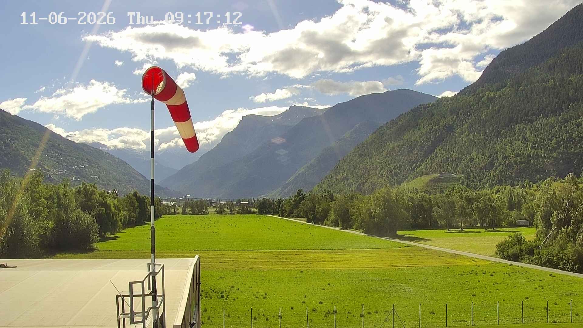 Sankt German › Süden: Helikopter Basis in Raron
