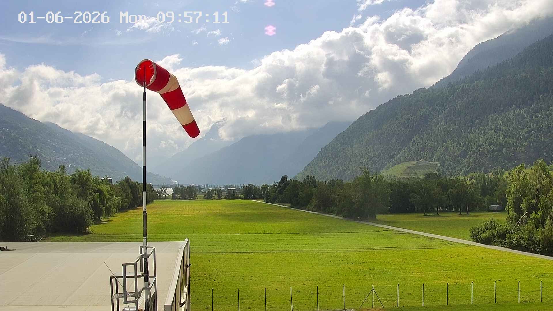 Sankt German › Süden: Helikopter Basis in Raron