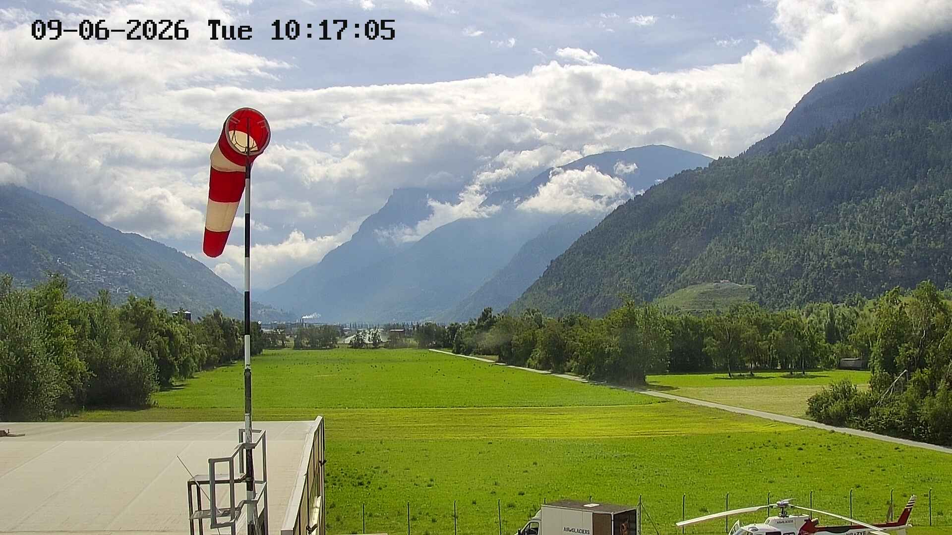 Sankt German › Süden: Helikopter Basis in Raron