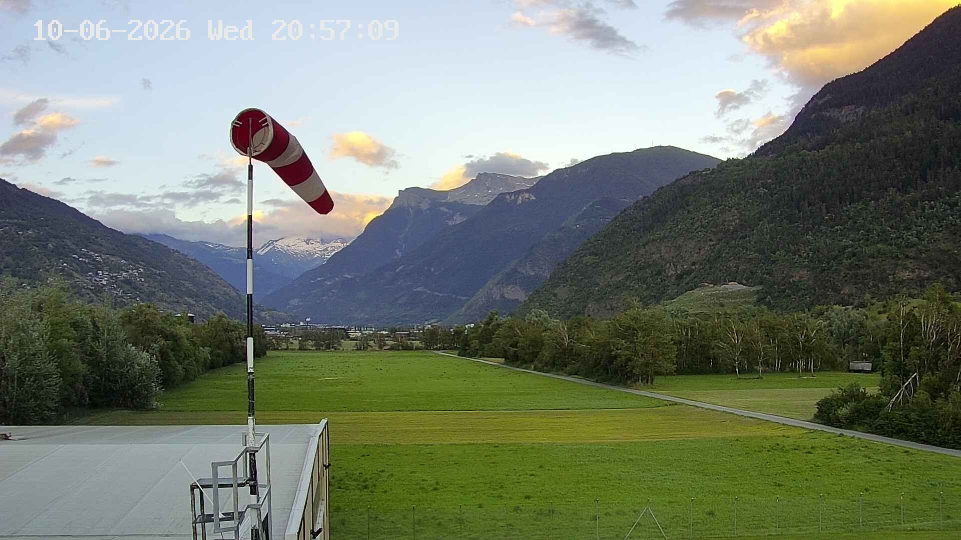 Sankt German › Süden: Helikopter Basis in Raron