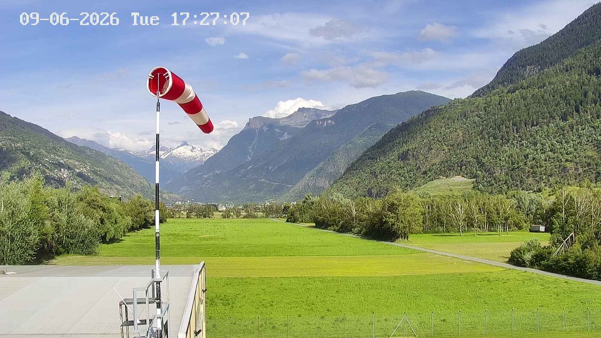 Sankt German › Süden: Helikopter Basis in Raron