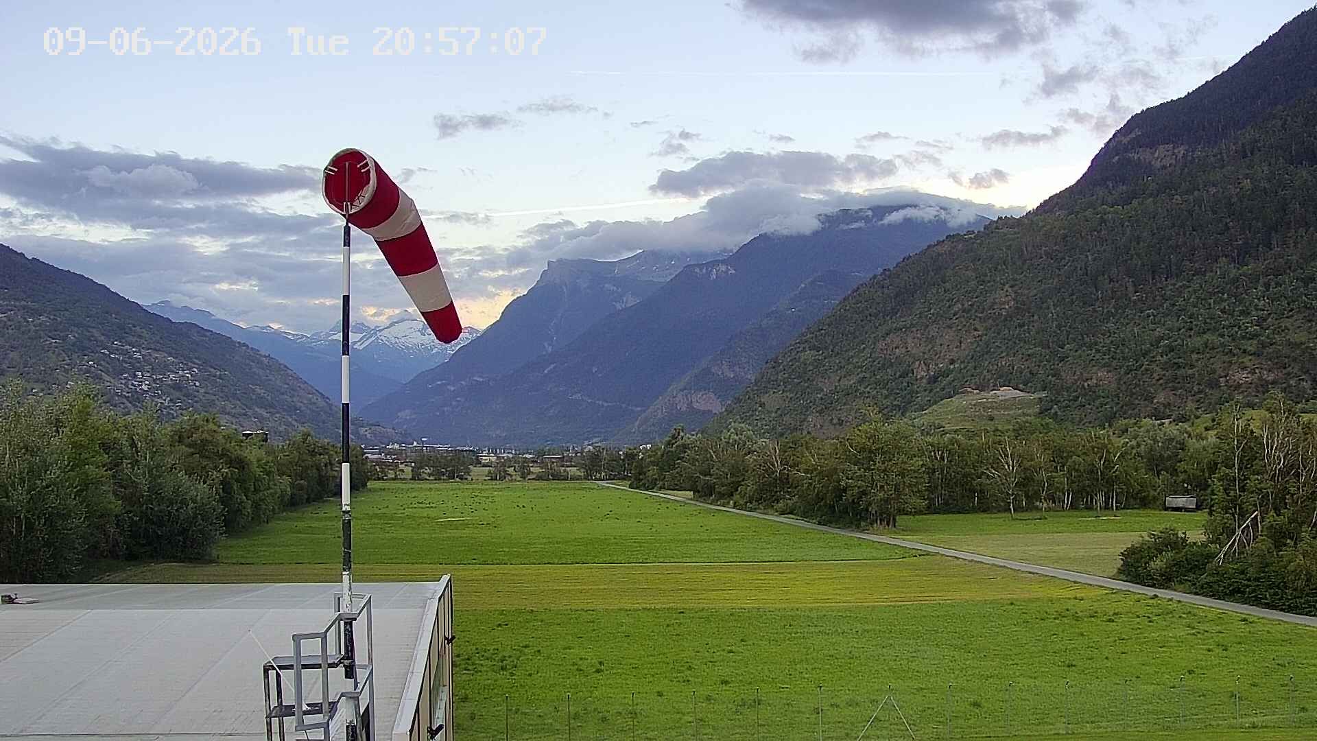 Sankt German › Süden: Helikopter Basis in Raron