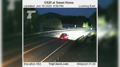 Sodaville Traffic, US20 at Sweet Home
