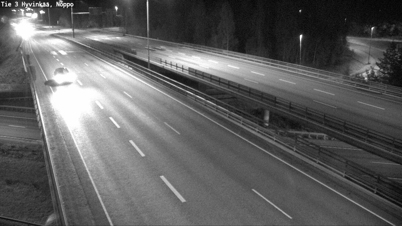 Traffic Cam Hyvinkaa: Tie 3 Hyvinkää, Noppo - Tie 25 Mäntsälään