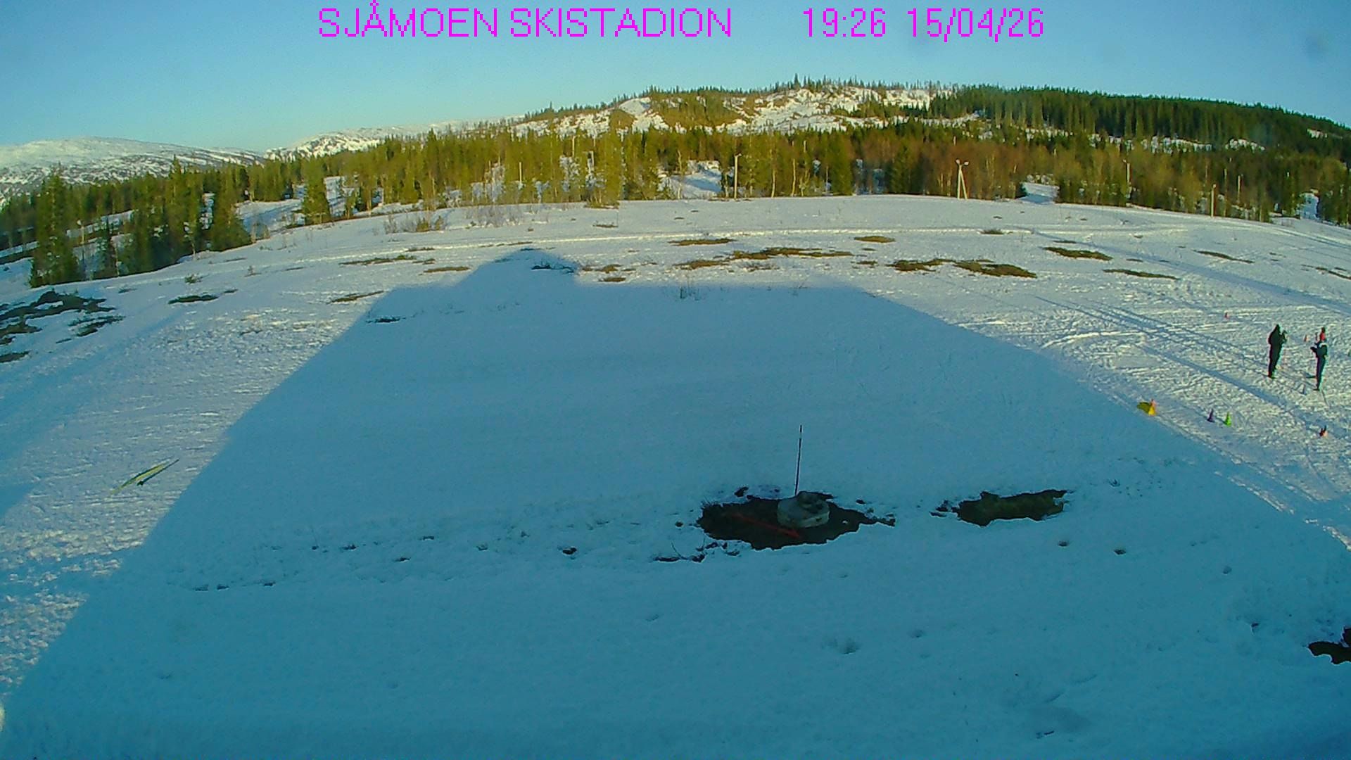 Traffic Cam Sjamoen › South: Sjåmoen Skiing Centre