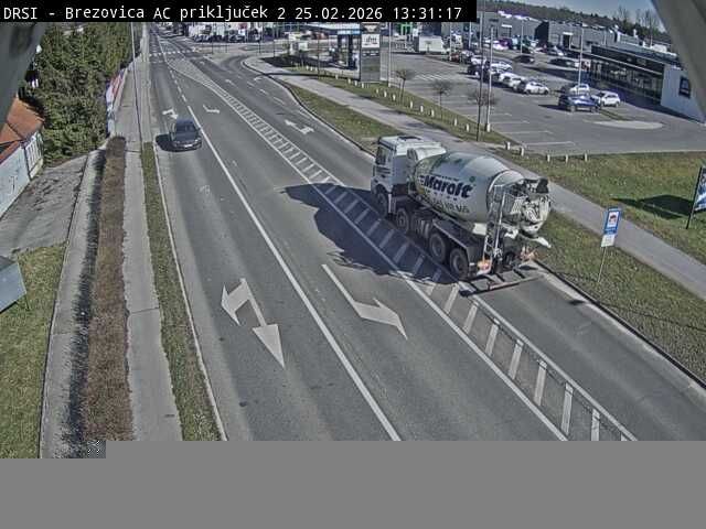 Traffic Cam Podsmreka: R2-409, Ljubljana (Vič) - Brezovica, pri AC priključku Brezovica