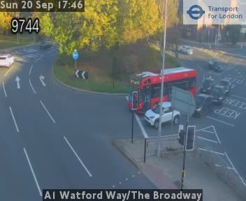 Traffic Cam London Borough of Barnet: A1 Watford Way/The Broadway