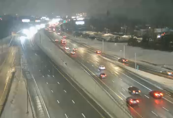 Traffic Cam Solvay › East: I-690 west of Exit 8 (Hiawatha Blvd)