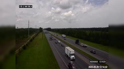 Traffic Cam Saybrook: I-95 @ MM 306.4