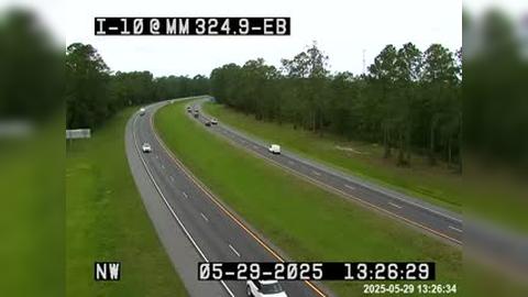 Traffic Cam Sanderson: I-10 E of US-90/Exit 324