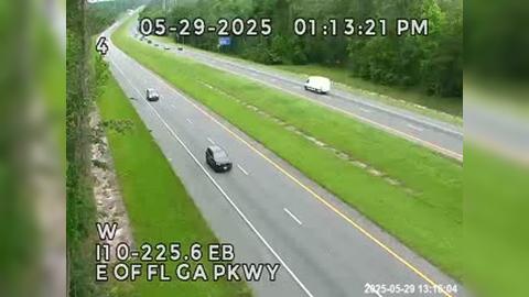 Traffic Cam Drifton: I10-MM 225.6 EB- E of FL GA Pkwy