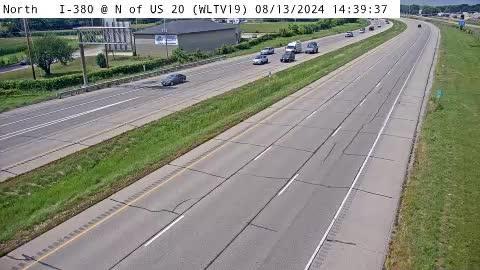 Traffic Cam Waterloo: WL - I-380 @ N of US 20 (19)