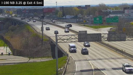 Traffic Cam Buffalo › North: I-190 at Interchange 4 (Smith Street)