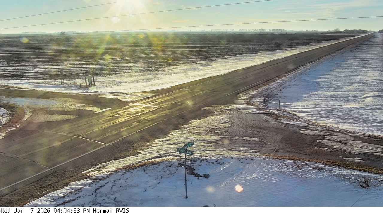 Traffic Cam Herman: MN 27: T.H.27 - MP 36.5): T.H.27 - MP 36.5) View